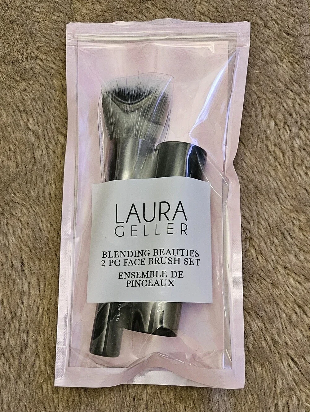 NEW Packag Laura Geller Blending Beauties 2 PC Face Brush Set